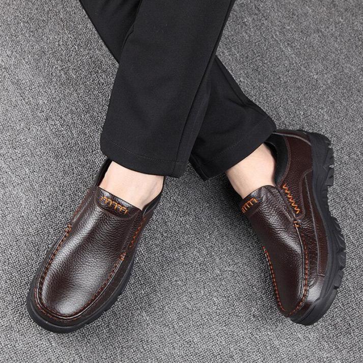 ðŸ”¥On This Week Sale 70% OFFðŸ”¥ Men's Cow Leather Waterproof Comfy Non Slip Soft Slip On Casual Shoes
