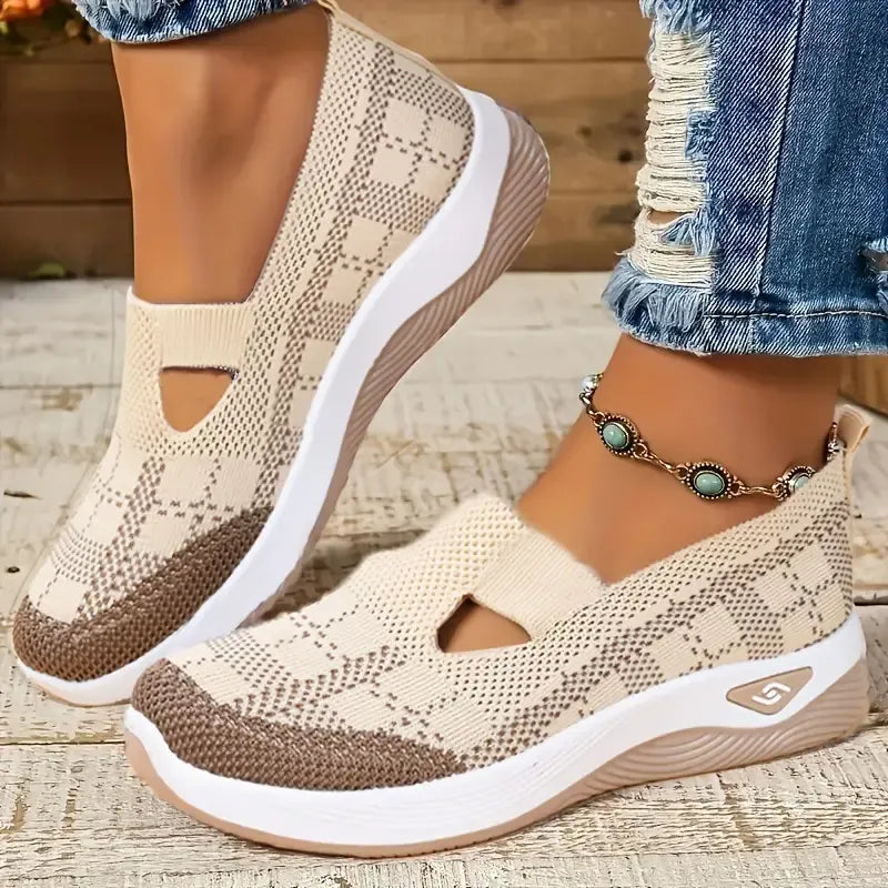 Women's comfortable breathable knitted sneakers